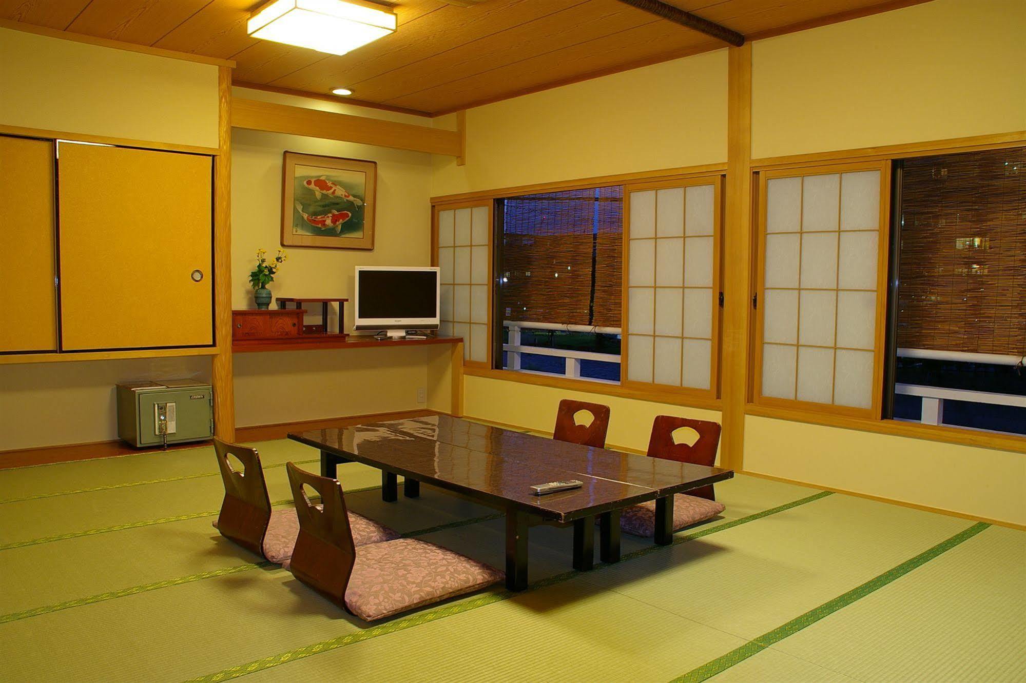 Ryokan Sawaya Honten Kyoto Bagian luar foto