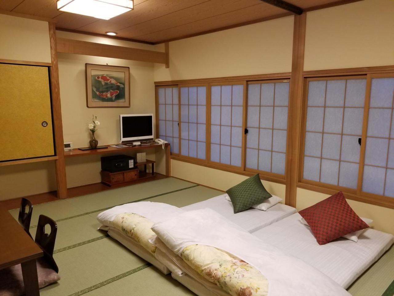 Ryokan Sawaya Honten Kyoto Bagian luar foto